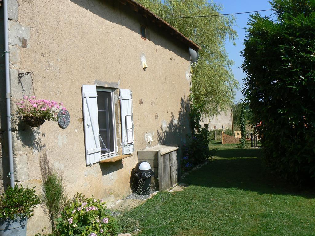 Le Petit Moulin Bed & Breakfast Saint-Hilaire  Exterior photo