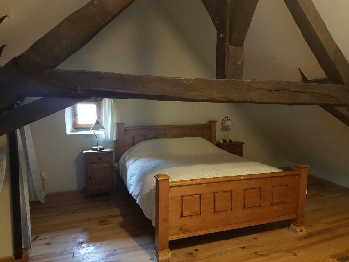 Le Petit Moulin Bed & Breakfast Saint-Hilaire  Exterior photo