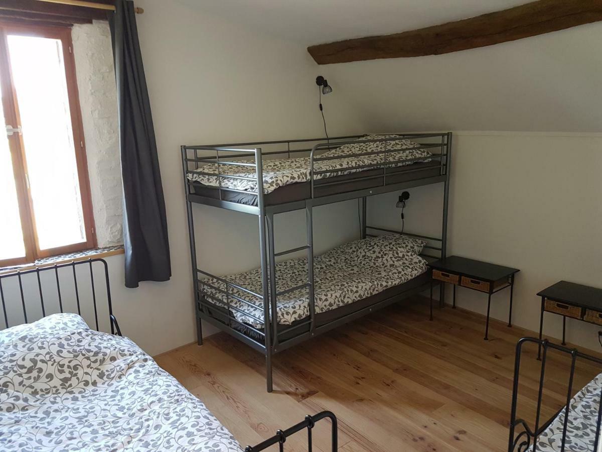 Le Petit Moulin Bed & Breakfast Saint-Hilaire  Exterior photo